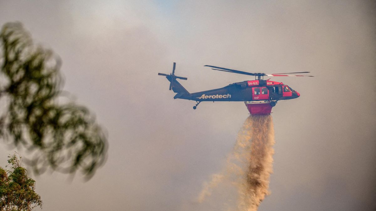 Nejhorší od roku 2020. Jihovýchod Austrálie sužují masivní požáry